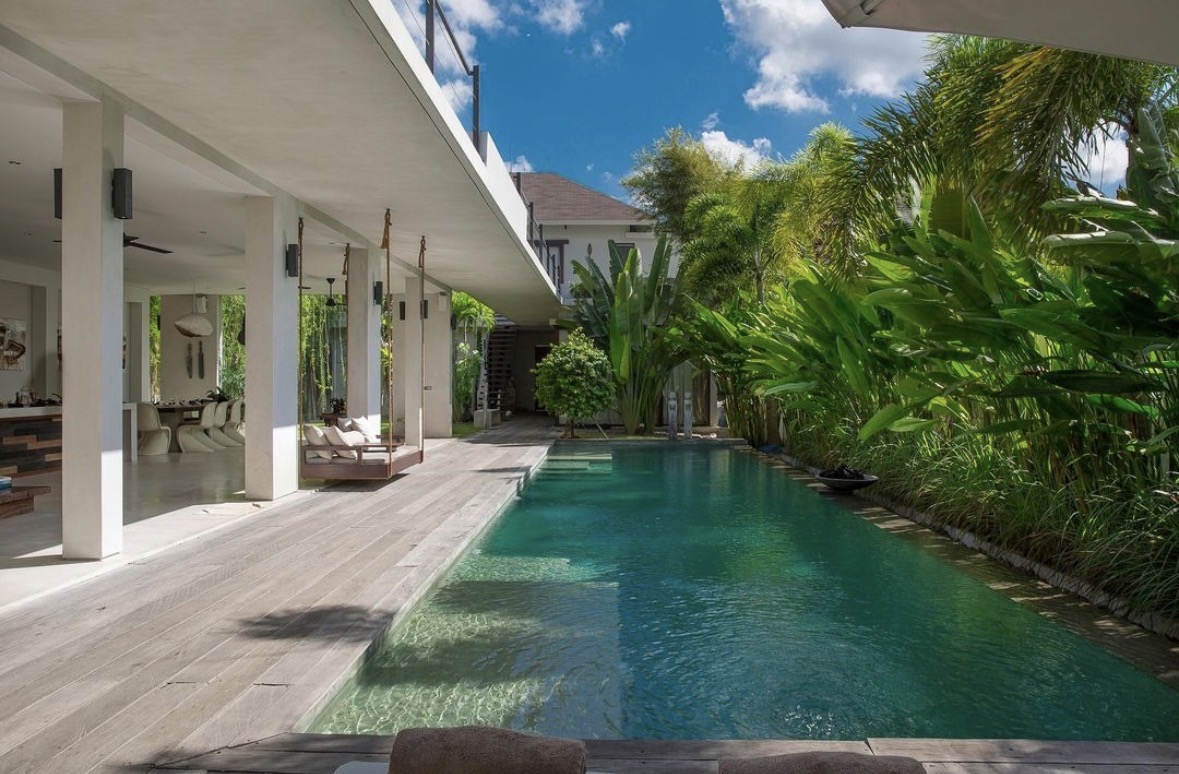 4BR YEARLY/LEASEHOLD - UMALAS image 1