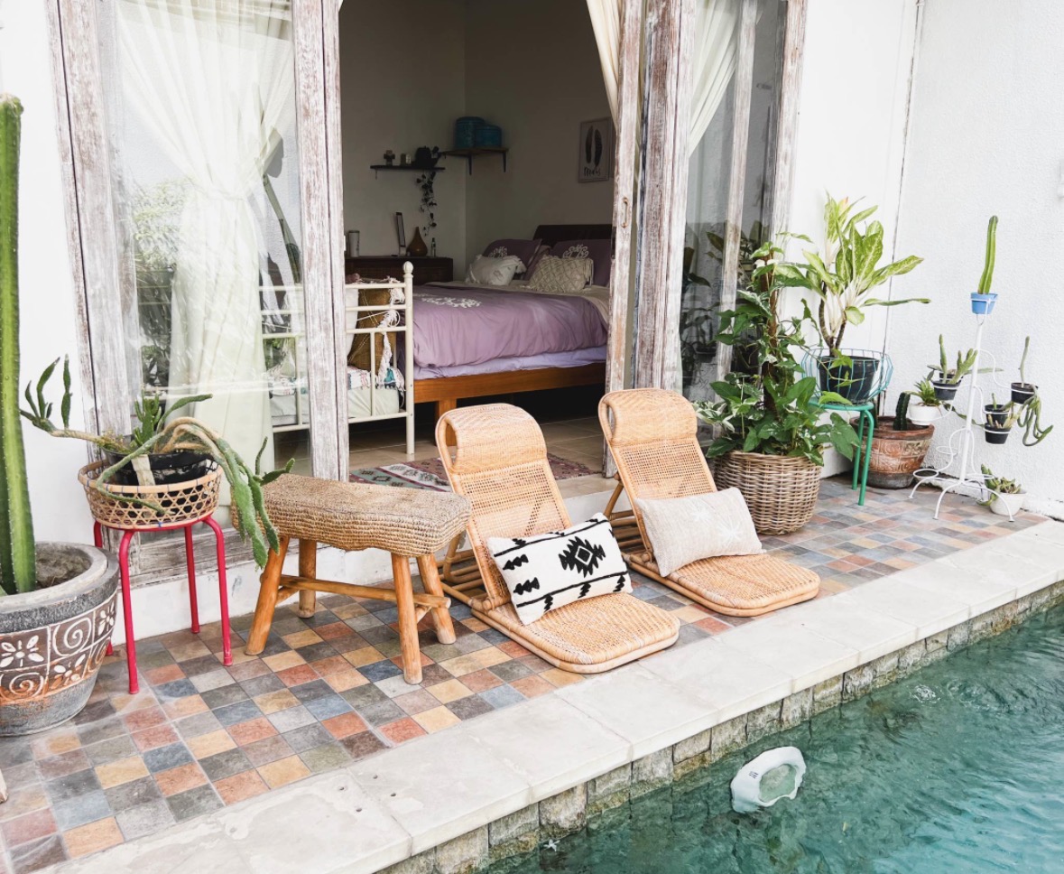 2 Bedroom Villa walking distance to Berawa Beach image 1