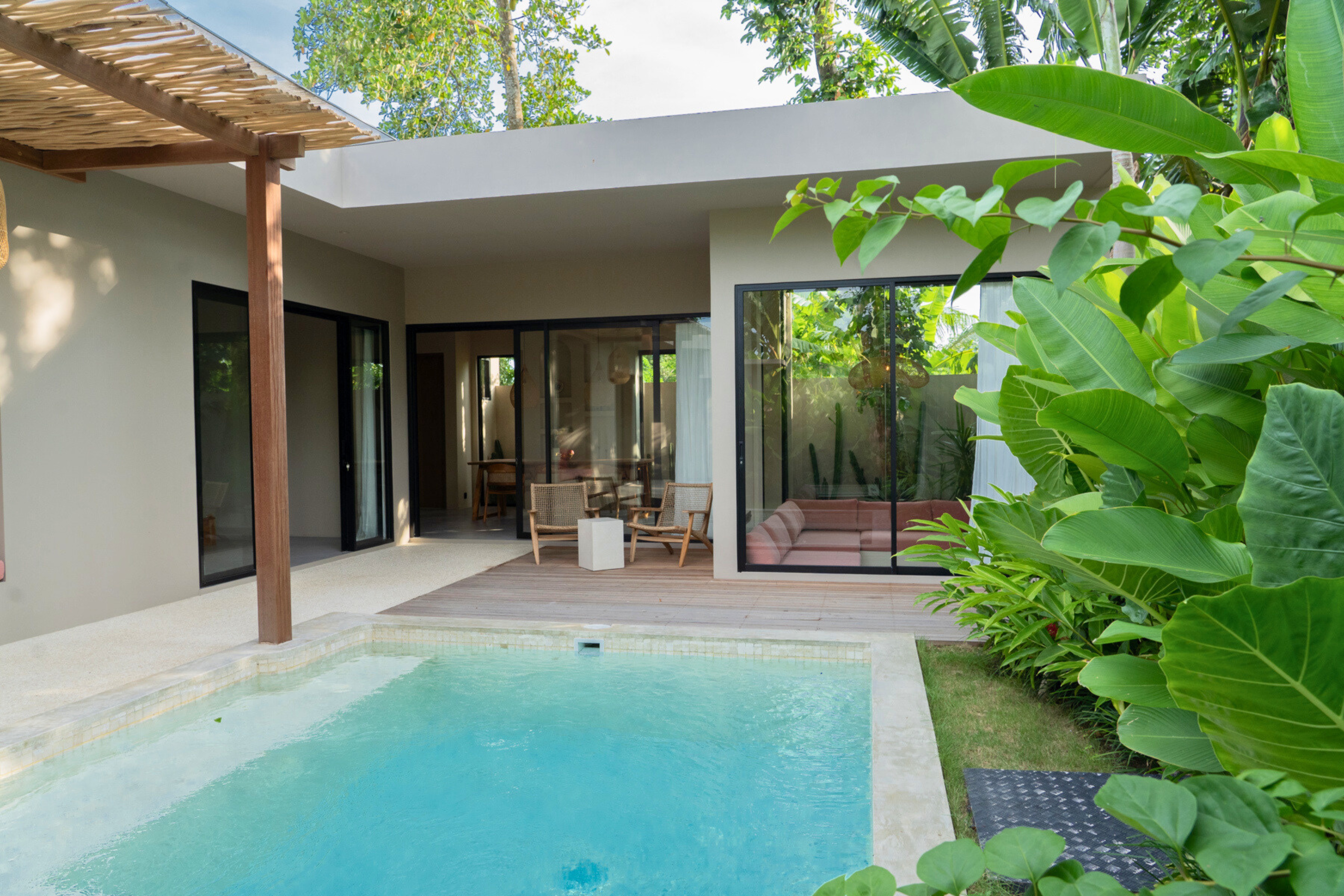 2BR Modern Villa Near Beach For Leasehold image 1