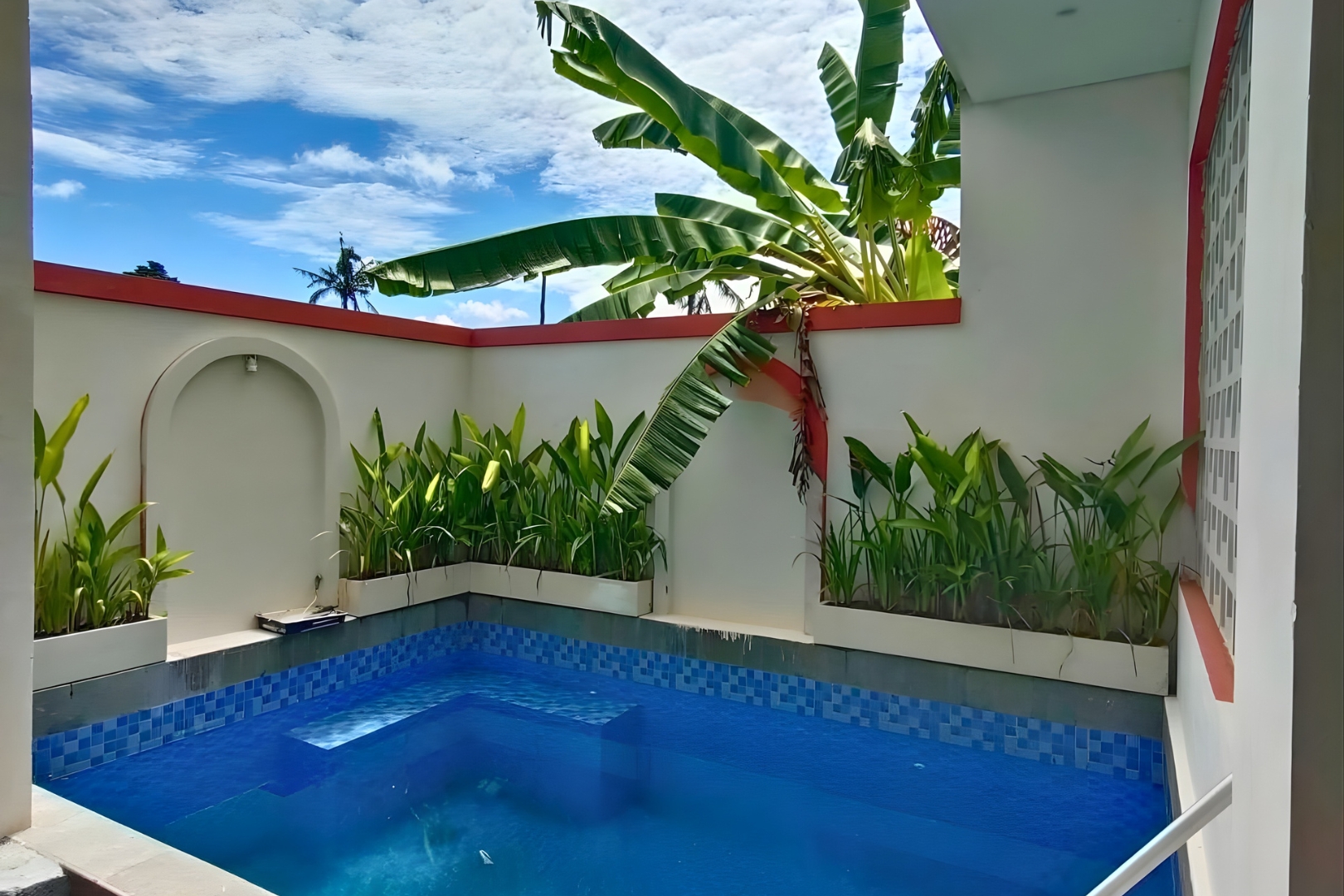 2BR Villa in Tumbak Bayuh image 1
