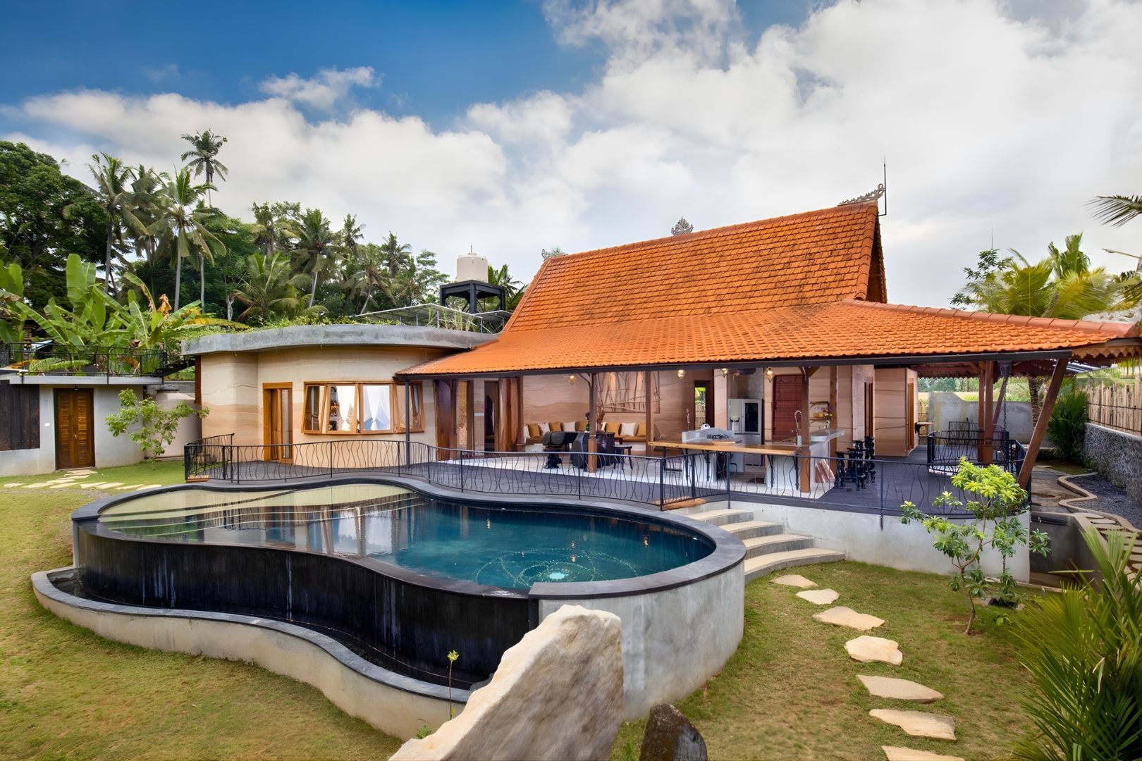 4BR Jungle View Villa with Private Pool & Sauna image 1