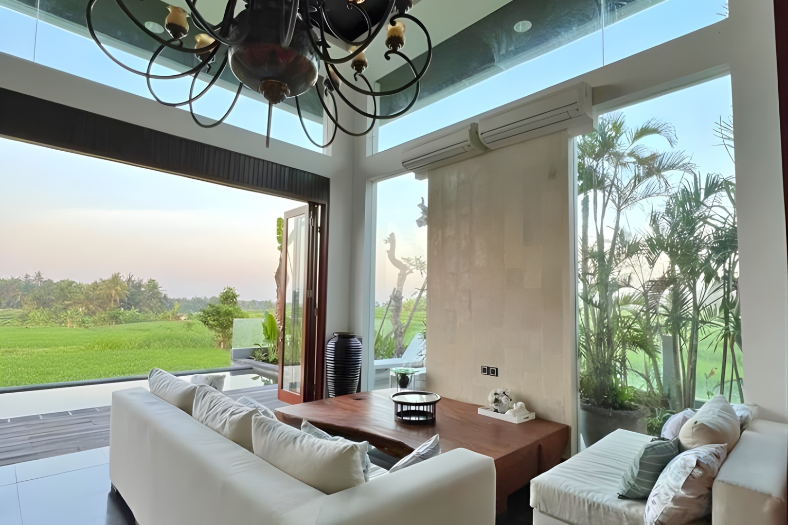 🌾 Spacious 3BR Villa Near Tanah Lot – Peaceful & Private Living image 1