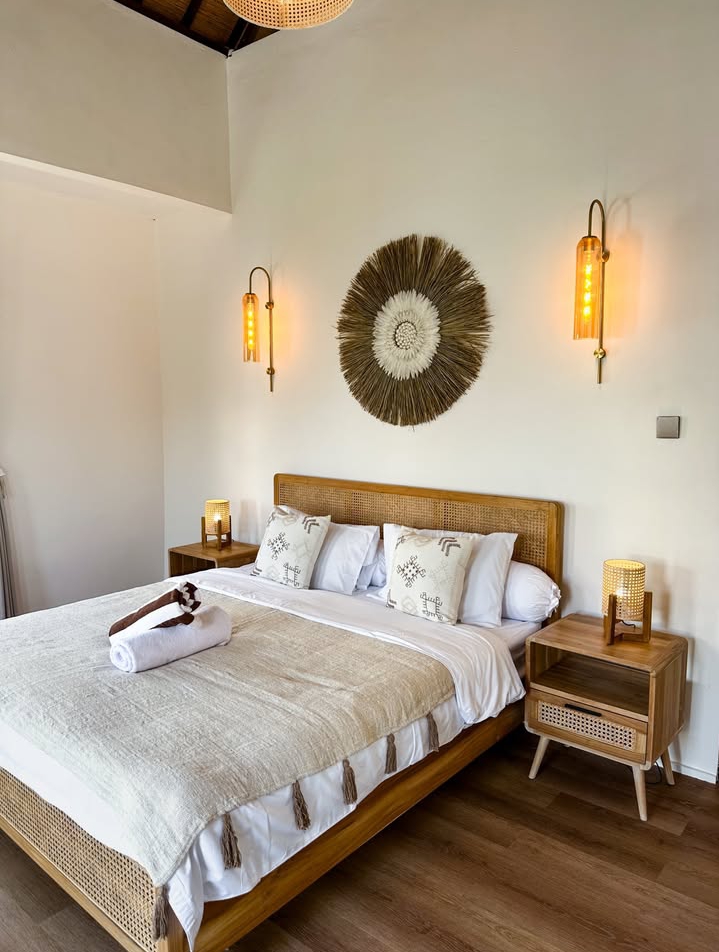 Mediterranean-Style 3-Bedroom Villa – Berawa, Canggu image 1