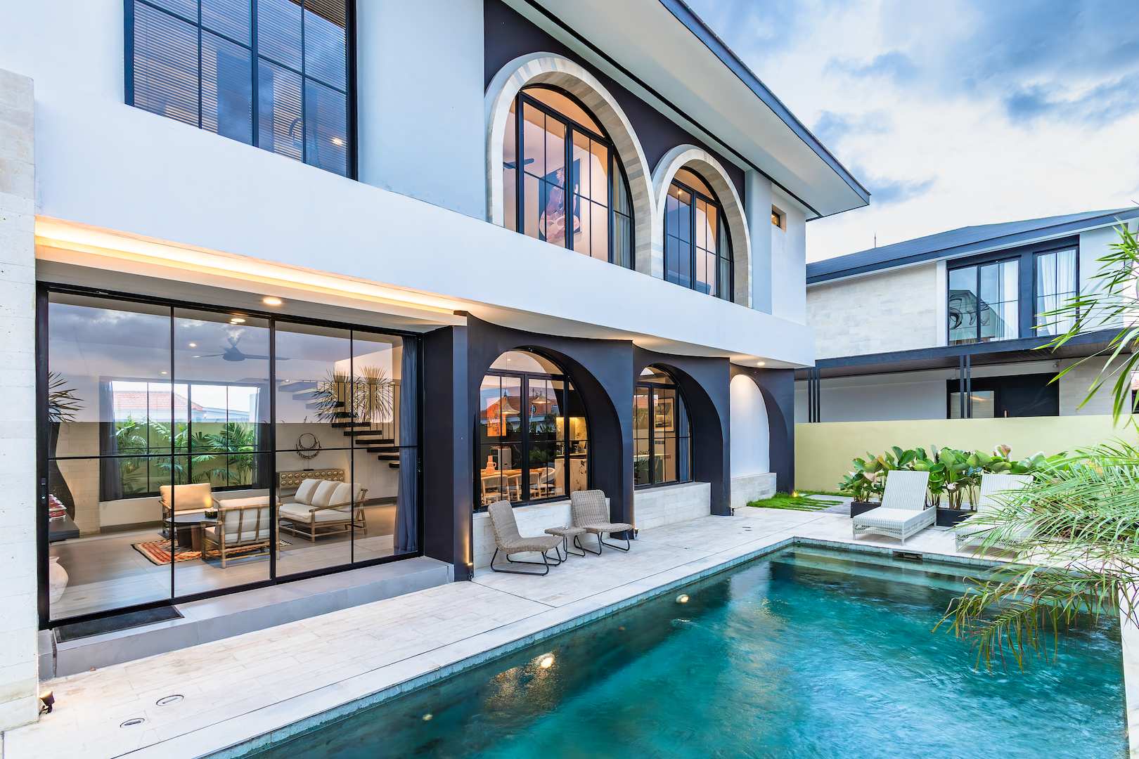 Brand-New Turnkey 3BR Premium Villa in Munggu For Sale