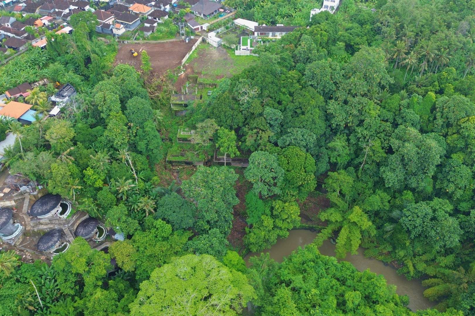 Big Plot 96.3-Are Riverfront Land For Sale image 1