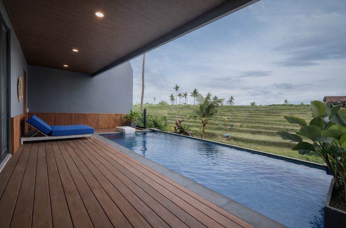 Luxury 3-Bedroom Rice Field View Villa in Pererenan image 1